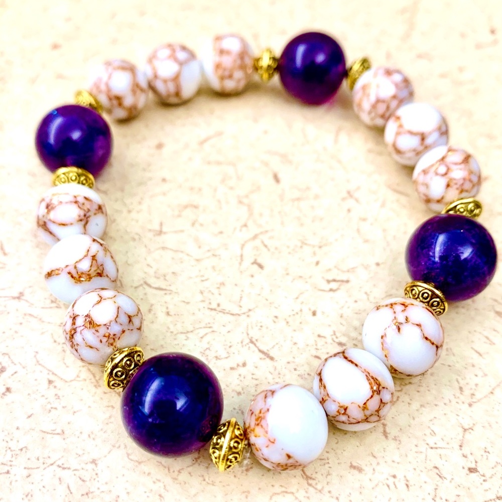 Howlite & Amethyst Gem Stones Bracelet
